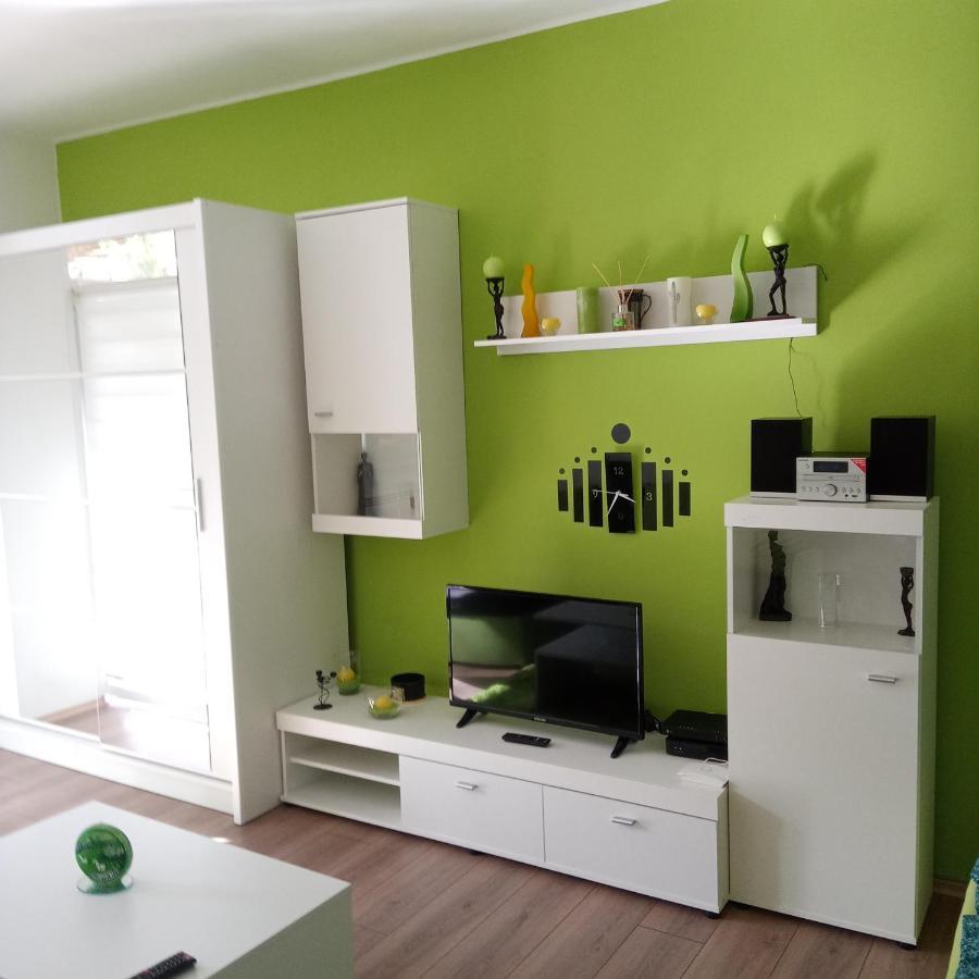 M&D Apartman Eger Exteriör bild