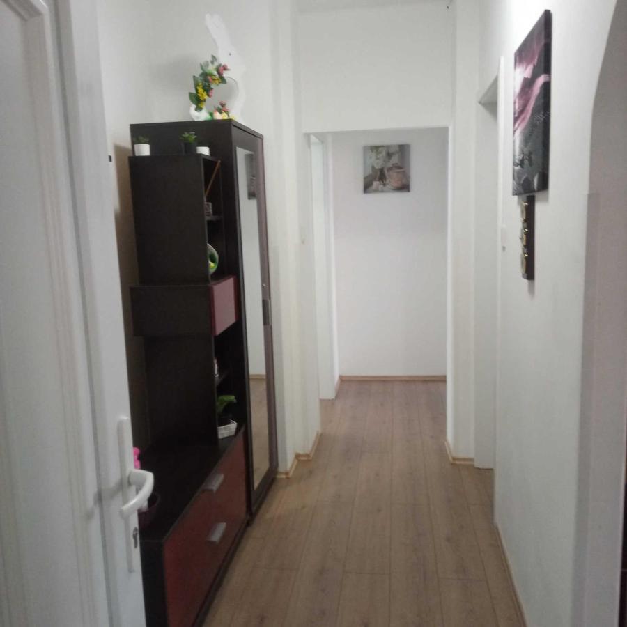 M&D Apartman Eger Exteriör bild
